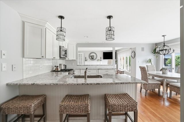 19 Lincoln Ave, Scituate, MA 02066