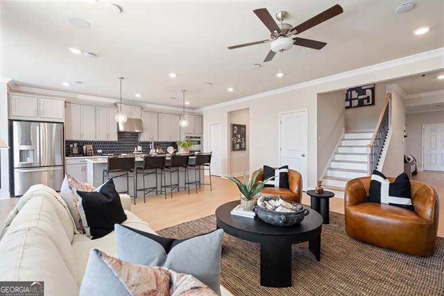 455 Kennington Walk, Loganville, GA 30052