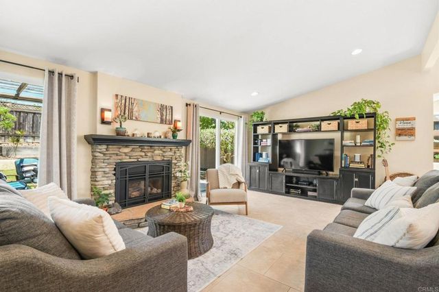 9466 Larrabee Avenue, San Diego, CA 92123