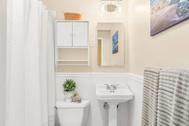 9466 Larrabee Avenue, San Diego, CA 92123