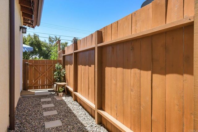9466 Larrabee Avenue, San Diego, CA 92123