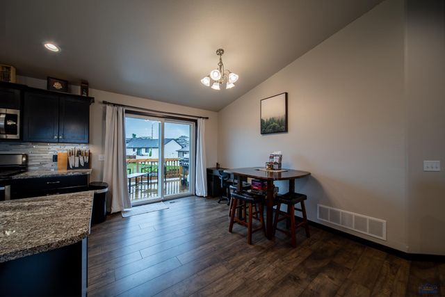 5334 HOMESTEAD ST, Rapid City, SD 57703