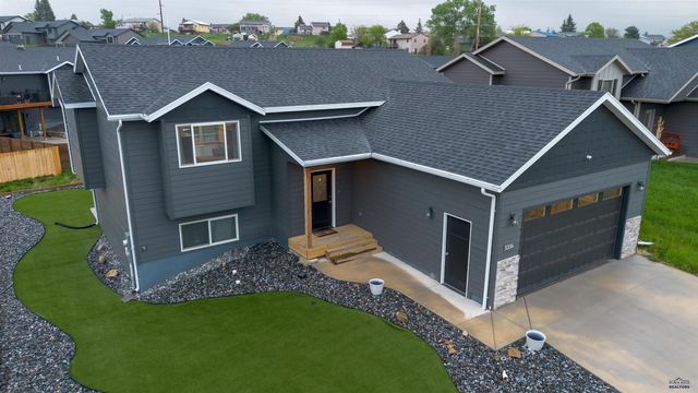 5334 HOMESTEAD ST, Rapid City, SD 57703