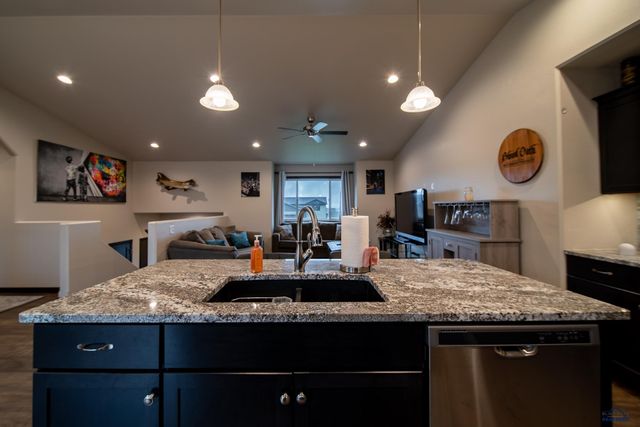 5334 HOMESTEAD ST, Rapid City, SD 57703