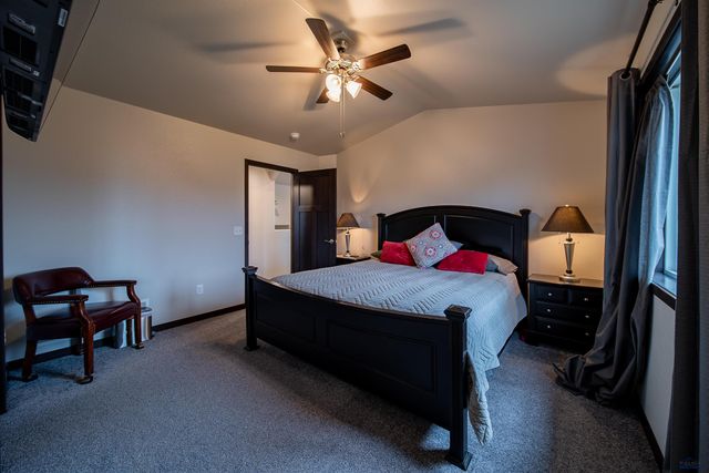5334 HOMESTEAD ST, Rapid City, SD 57703