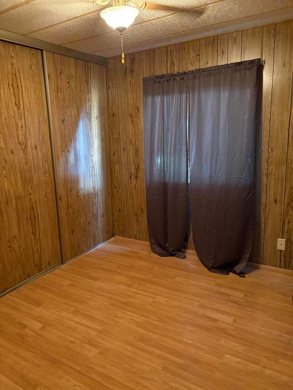 Image 20 of property listing at 1294 W Moss Street, Paint Rock, TX 76866