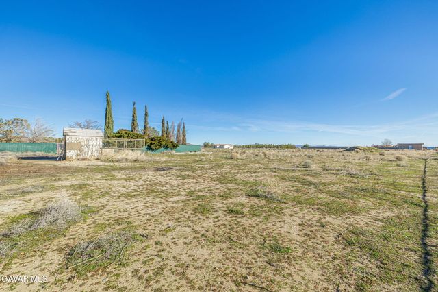 7930 Elder Avenue, Rosamond, CA 93560