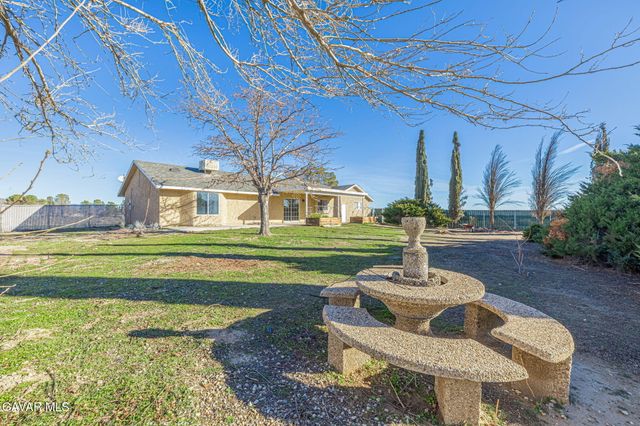 7930 Elder Avenue, Rosamond, CA 93560