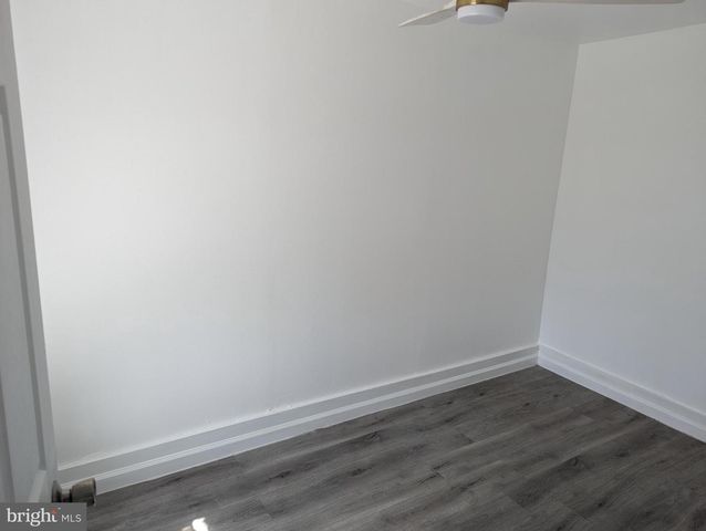 82 W BROADWAY, Salem, NJ 08079