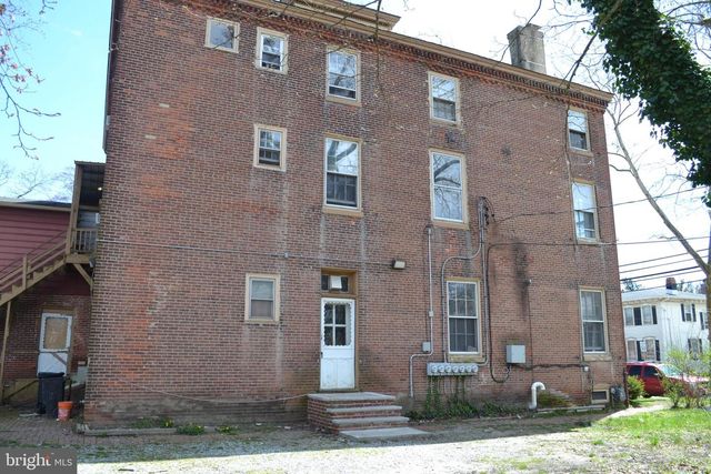 82 W BROADWAY, Salem, NJ 08079