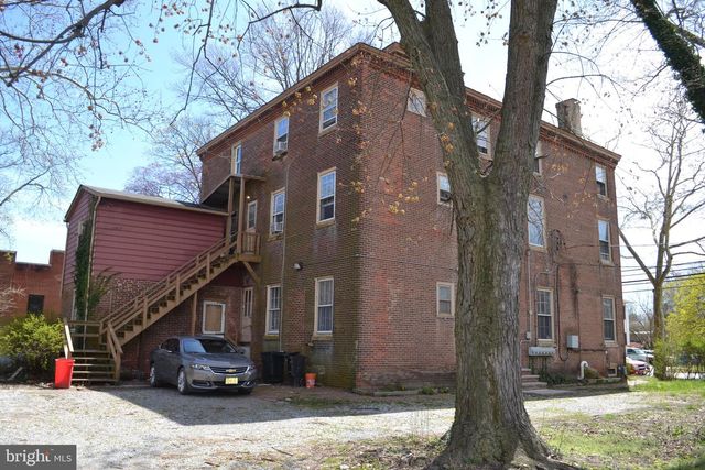 82 W BROADWAY, Salem, NJ 08079