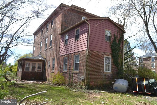 82 W BROADWAY, Salem, NJ 08079