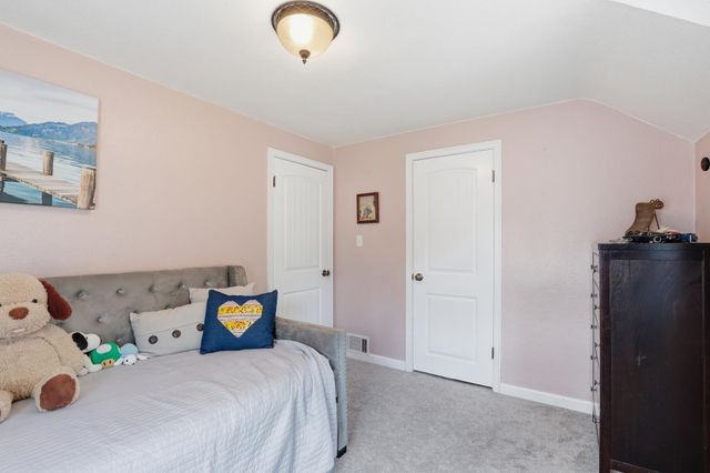 1315 N Farr Rd, Spokane Valley, WA 99206