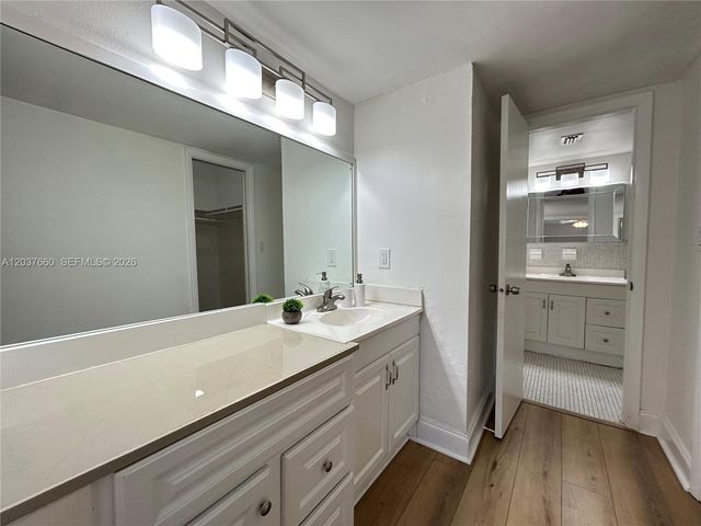 7505 SW 82nd St 320, Miami, FL 33143
