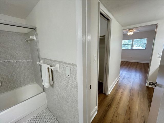 7505 SW 82nd St 320, Miami, FL 33143
