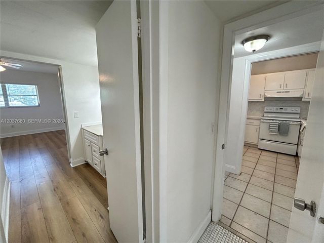 7505 SW 82nd St 320, Miami, FL 33143