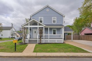 1701 Roberts Place, Chattanooga, TN 37404