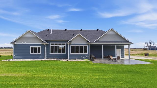 19561 11th Avenue S, Hawley, MN 56549