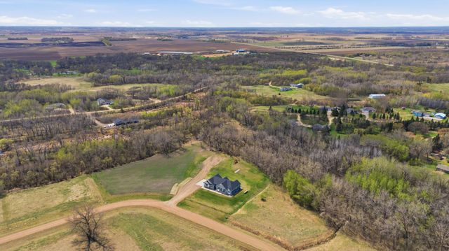 19561 11th Avenue S, Hawley, MN 56549