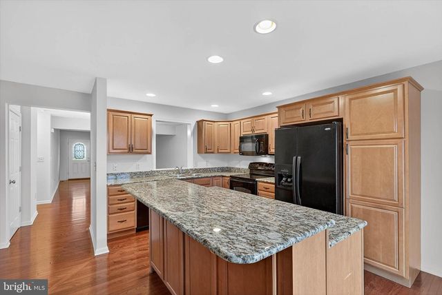 307 STONERIDGE CT, New Cumberland, PA 17070