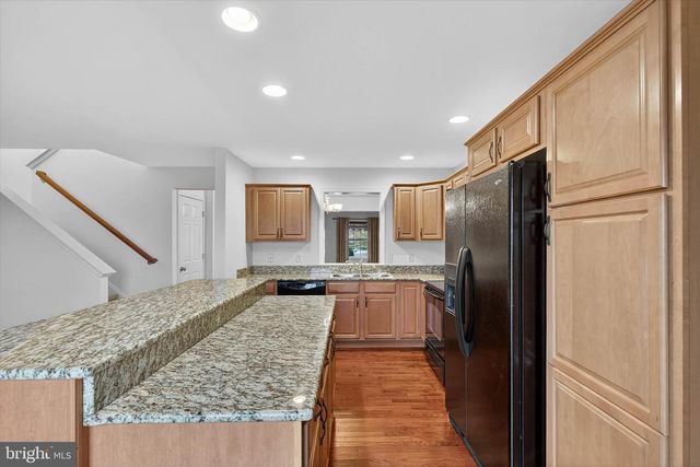 307 STONERIDGE CT, New Cumberland, PA 17070