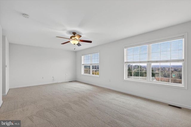 307 STONERIDGE CT, New Cumberland, PA 17070