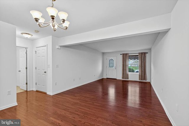 307 STONERIDGE CT, New Cumberland, PA 17070