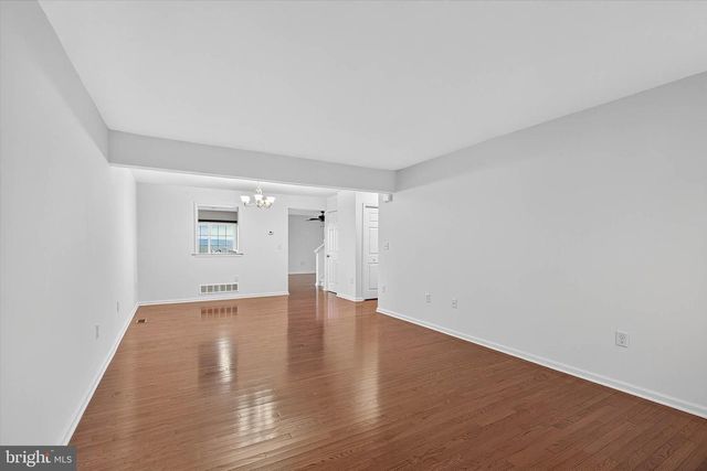 307 STONERIDGE CT, New Cumberland, PA 17070