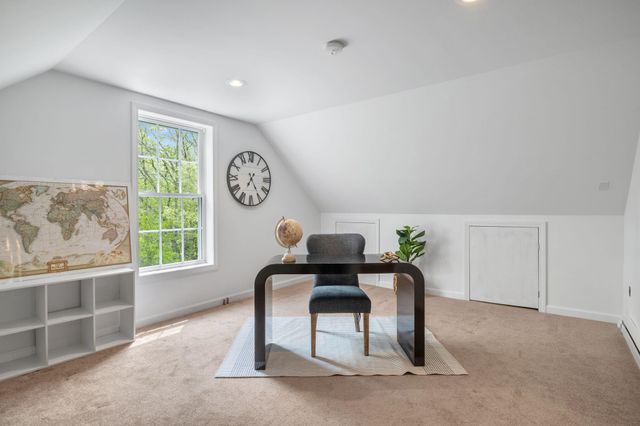 212 Oak Hill Road, Barrington, NH 03825