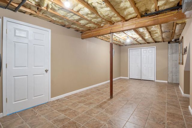 212 Oak Hill Road, Barrington, NH 03825