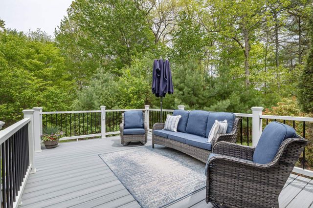 212 Oak Hill Road, Barrington, NH 03825