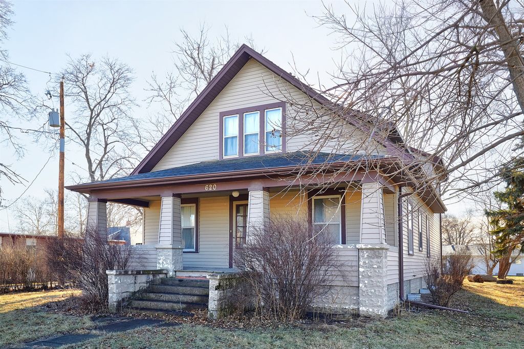 620 Locust Street, Waukee, IA 50263