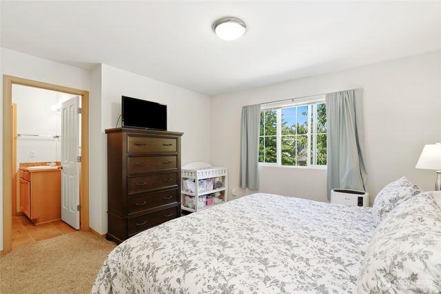 24027 SE 282nd Street, Maple Valley, WA 98038