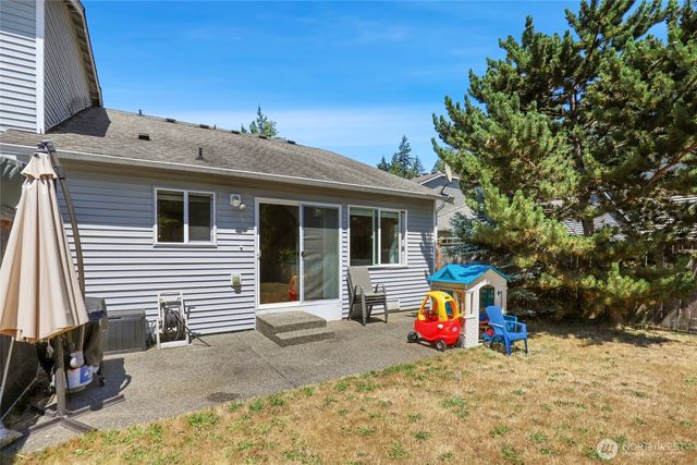 24027 SE 282nd Street, Maple Valley, WA 98038