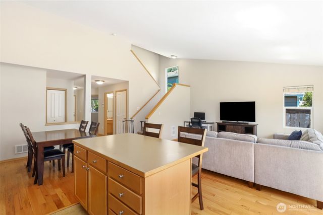 24027 SE 282nd Street, Maple Valley, WA 98038