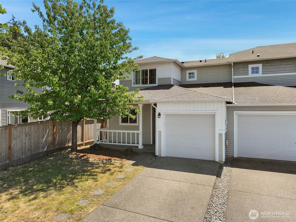 24027 SE 282nd Street, Maple Valley, WA 98038