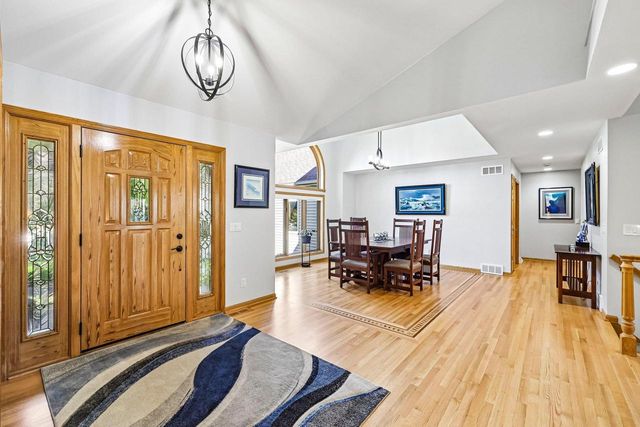 1704 Alexandria Court, Waunakee, WI 53597