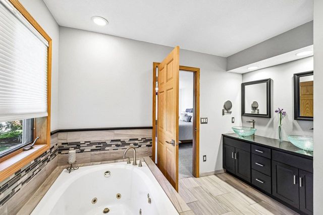 1704 Alexandria Court, Waunakee, WI 53597