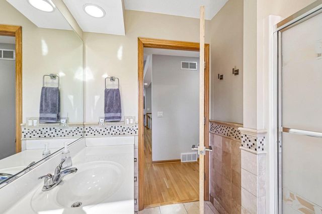 1704 Alexandria Court, Waunakee, WI 53597