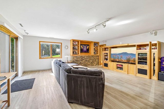 1704 Alexandria Court, Waunakee, WI 53597