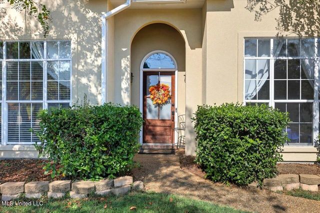 345 Avalon Way, Brandon, MS 39047