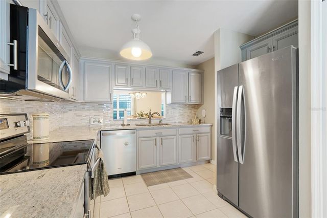 4167 CAPLAND AVENUE, Clermont, FL 34711
