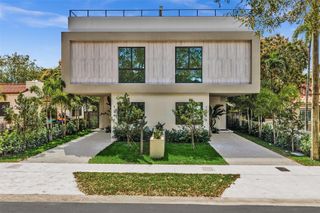 1748 SW 21st Ter right, Miami, FL 33145