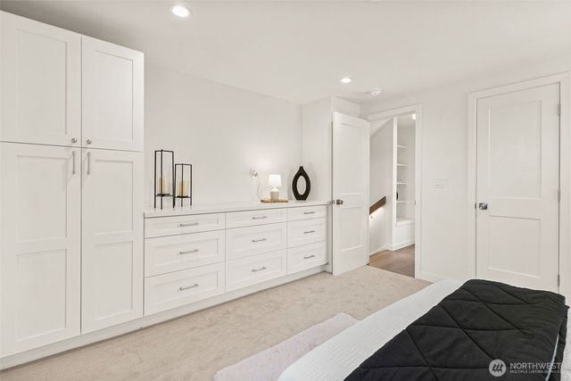 12077 75th Avenue S, Seattle, WA 98178