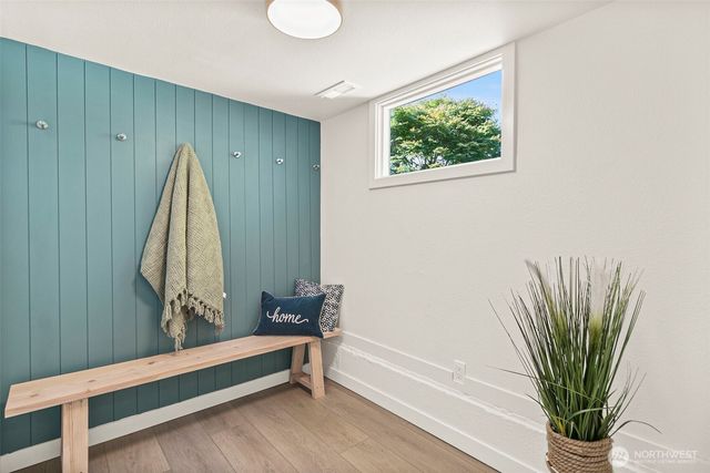 12077 75th Avenue S, Seattle, WA 98178