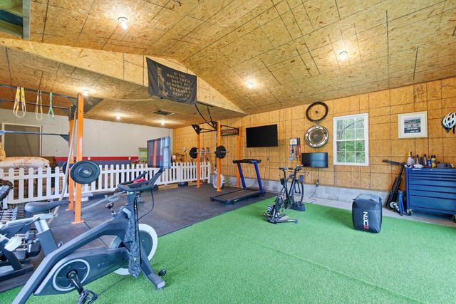 772 PINEWOODS RD, Quicksburg, VA 22847