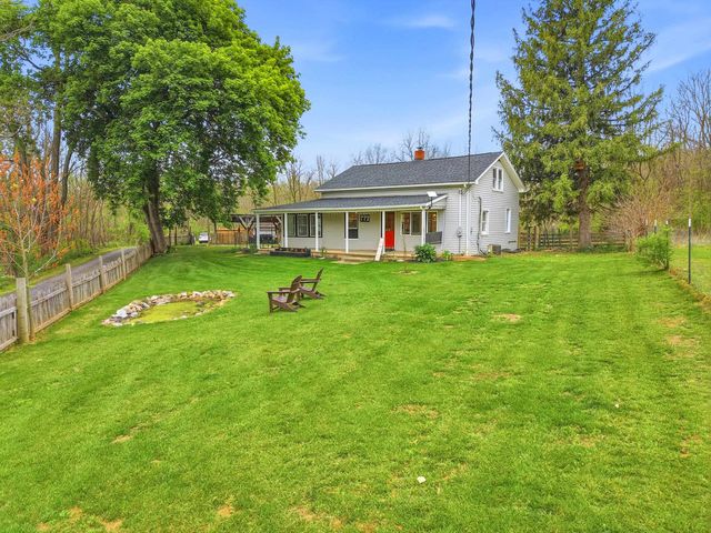 772 PINEWOODS RD, Quicksburg, VA 22847