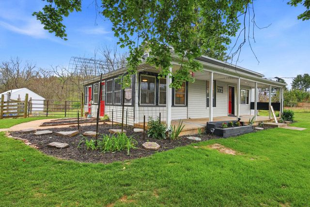 772 PINEWOODS RD, Quicksburg, VA 22847