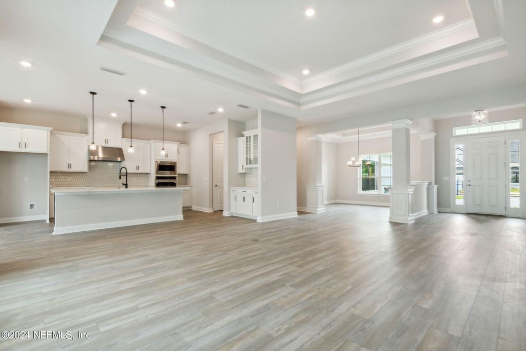Image 21 of property listing at 95110 SANDY POINTE Drive, 0031, Fernandina Beach, FL 32034