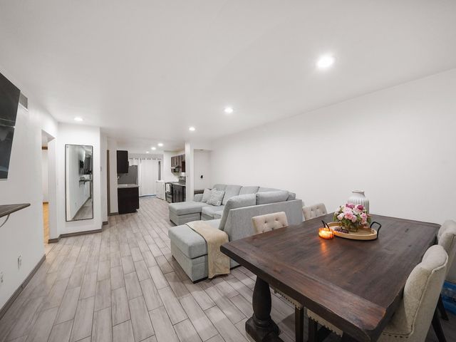 9616 Long Point Road 47, Houston, TX 77055